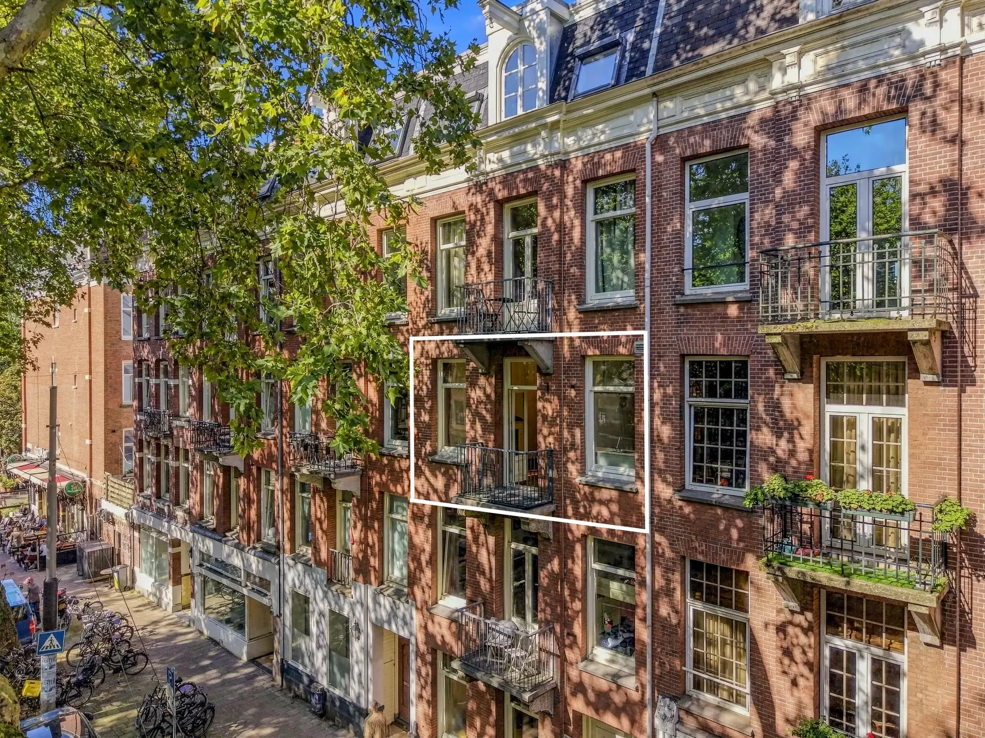 Foto van de Appartement gelegen aan de Ceintuurbaan in Amsterdam