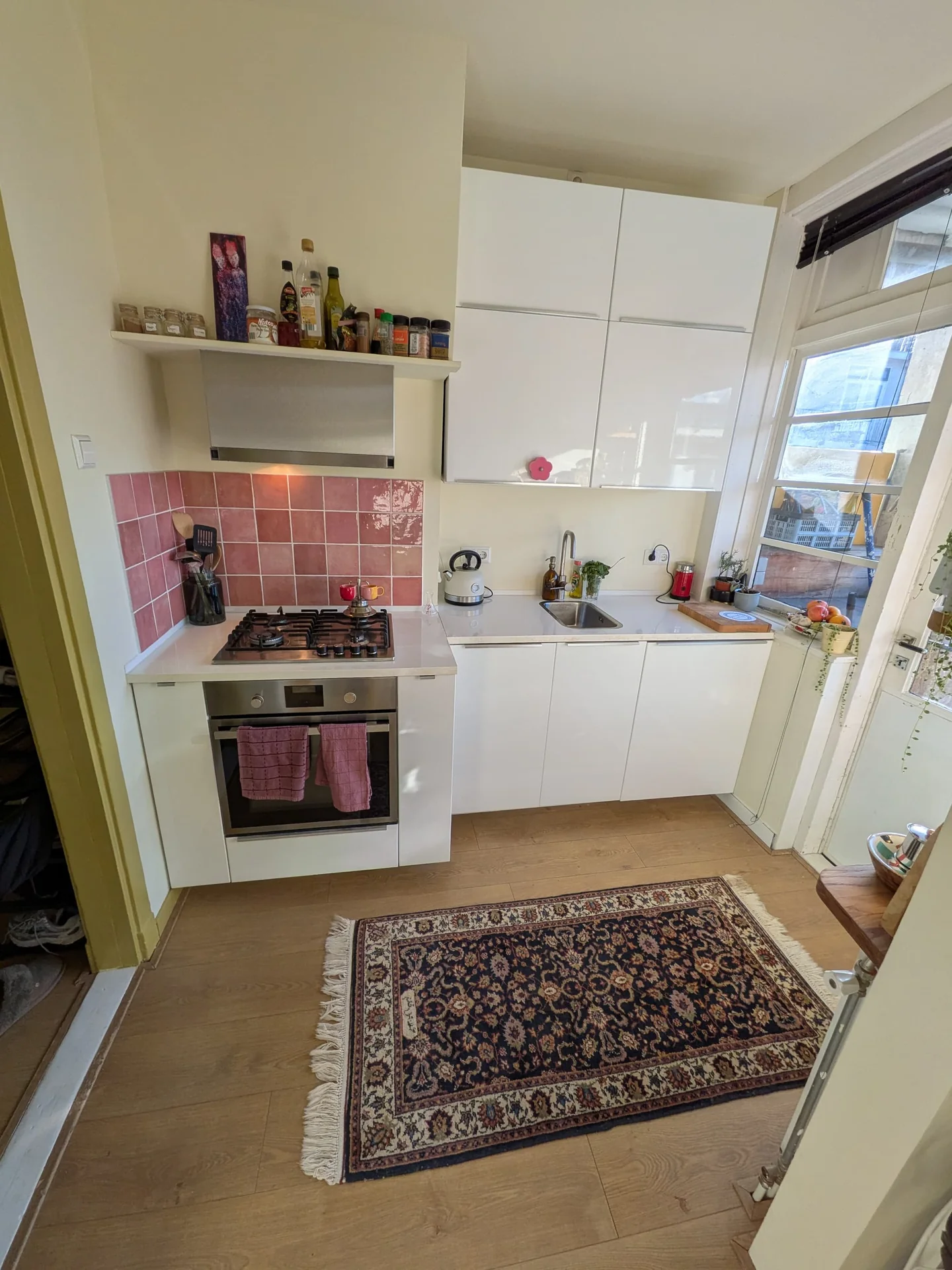 geblurde versie van de foto als achtergrond