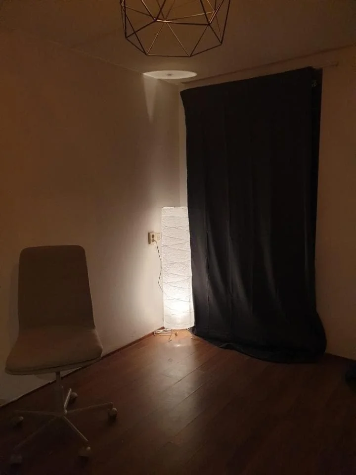 geblurde versie van de foto als achtergrond