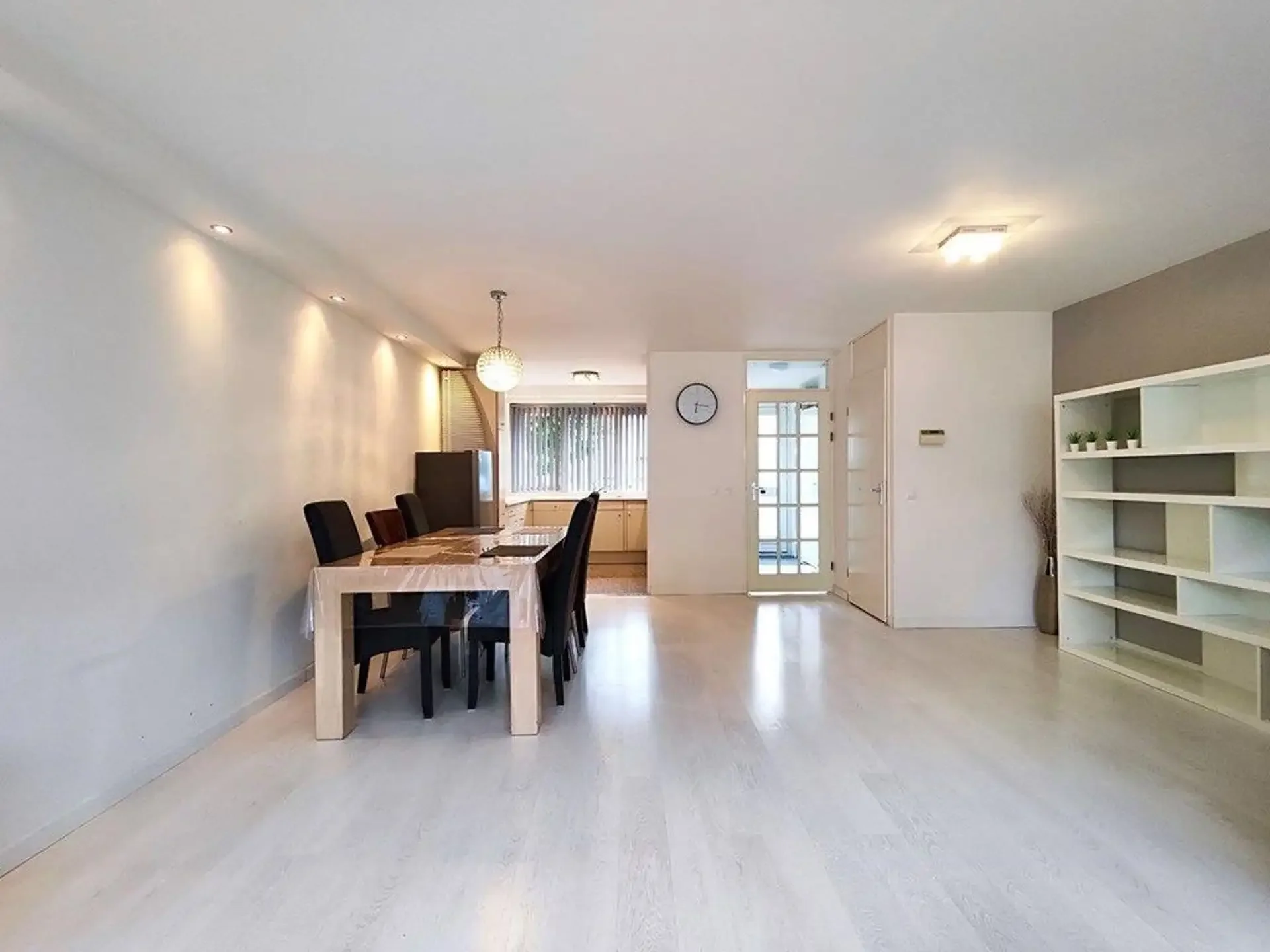 Foto van de Appartement gelegen aan de Anne de Vrieslaan in Amstelveen